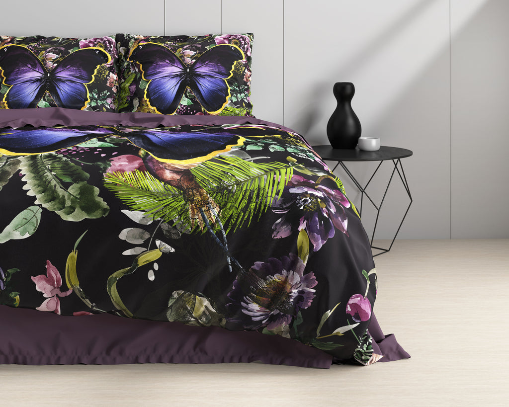 Dekbedovertrek katoensatijn bloemen- en vlinderprint paars 240 x 220 cm, met kussenslopen 60 x 70 cm