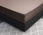 Hoeslaken katoensatijn taupe 180 x 200 cm, hoekhoogte 30 cm, voor de slaapkamer