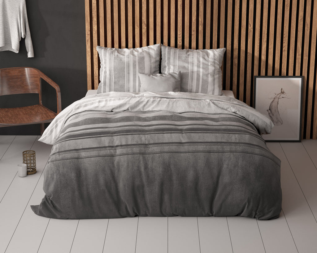 Dekbedovertrek katoen-polyester Moon Lights grijs gestreept 240 x 220 cm, met kussenslopen 60 x 70 cm
