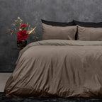 Dekbedovertrek velvet taupe 140 x 220 cm, effen, met 1 kussensloop 60 x 70 cm voor de slaapkamer