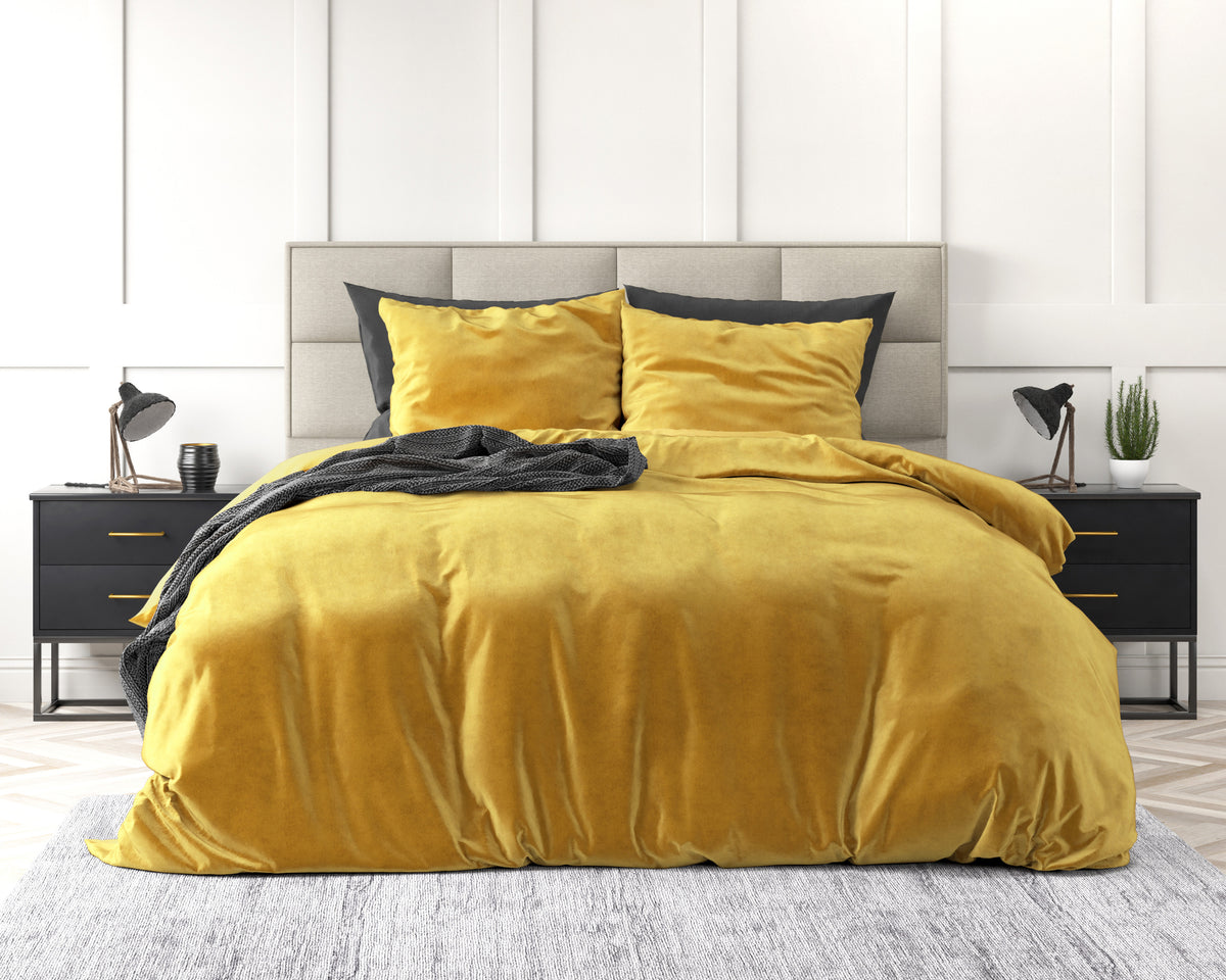 Dekbedovertrek velvet effen goud 240 x 220 cm, met 2 kussenslopen 60 x 70 cm voor de slaapkamer