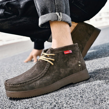 Men’s moccasin ankle boots with laces and a treaded sole in a suede look