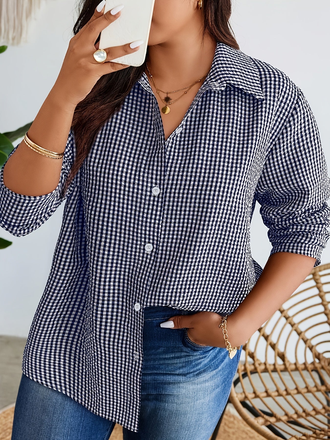 Women's plaid shirt in casual vintage style for leisure and everyday wear