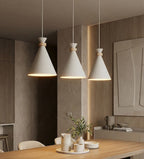 Hanglamp gepoedercoat staal en hout Scandinavisch wit met 3 fittingen E27, 78 cm breed, hoogte verstelbaar