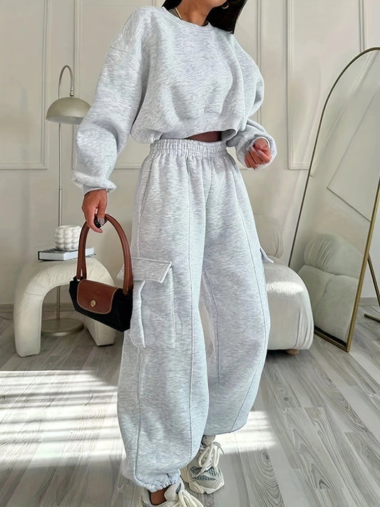 Damen Loungewear Set Grau Oversize Hoodie Cropped Jogginghose Cargotaschen