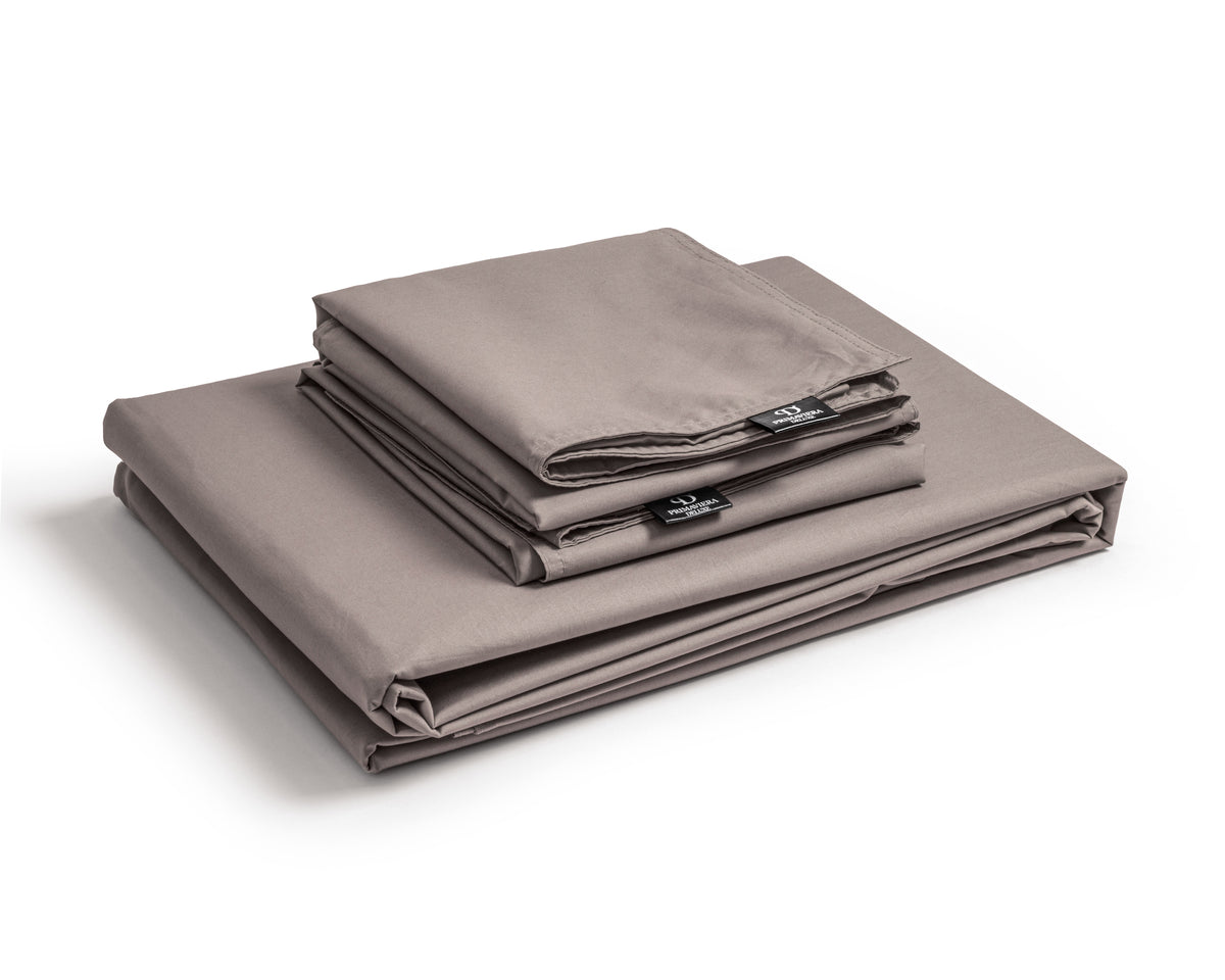 Dekbedovertrek Egyptisch katoen perkal effen taupe 240 x 200/260 cm, met kussenslopen 80 x 80 cm