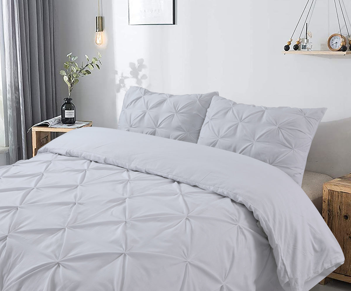 Dekbedovertrek katoen pintuck Salvador wit 240 x 220 cm, met kussenslopen 60 x 70 cm