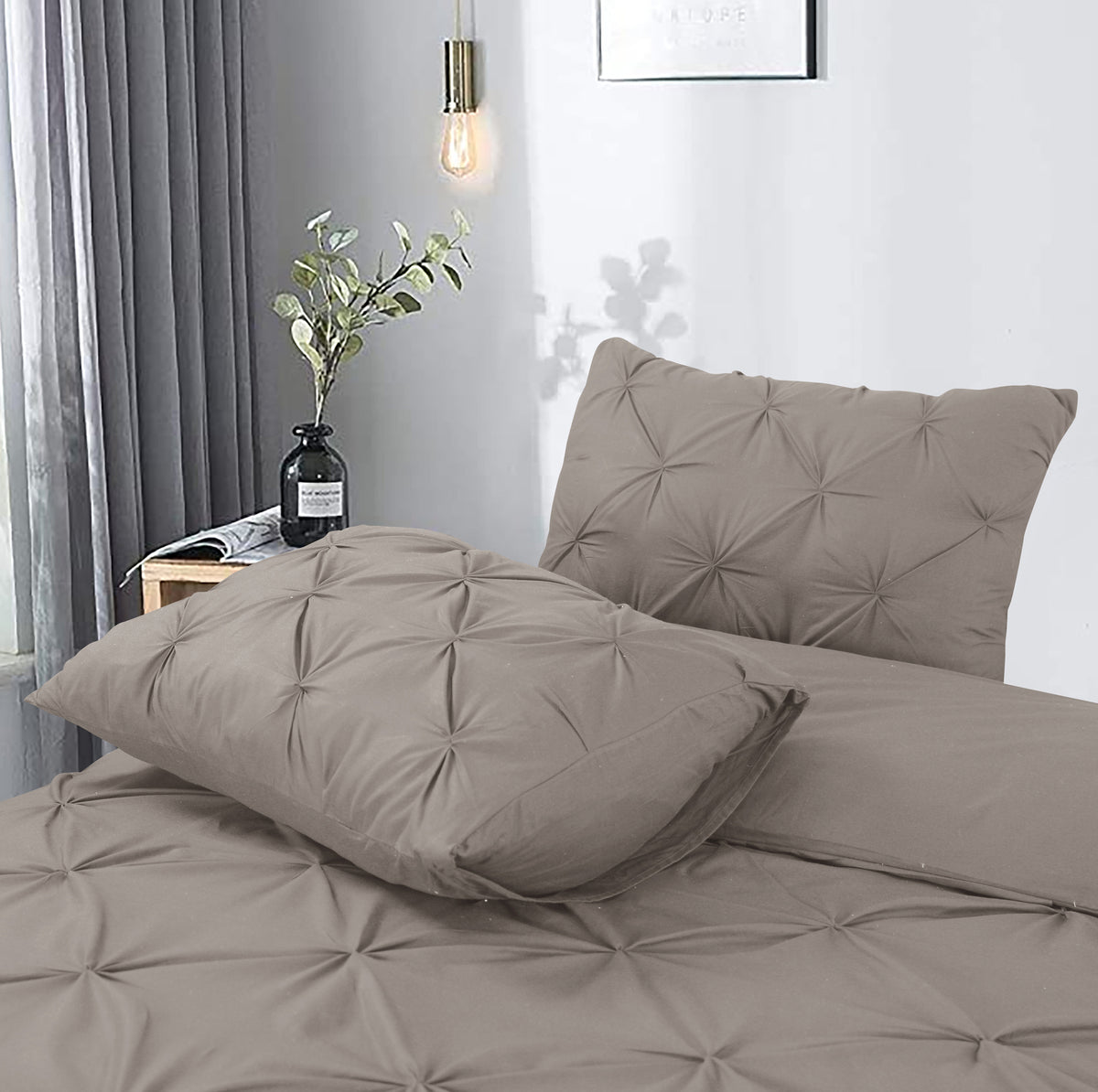 Dekbedovertrek katoen pintuck Salvador taupe 200 x 220 cm, met 2 kussenslopen 60 x 70 cm