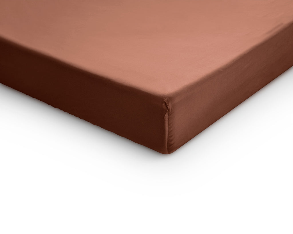 Hoeslaken katoensatijn bruin 160 x 200 cm, hoekhoogte 30 cm, voor de slaapkamer