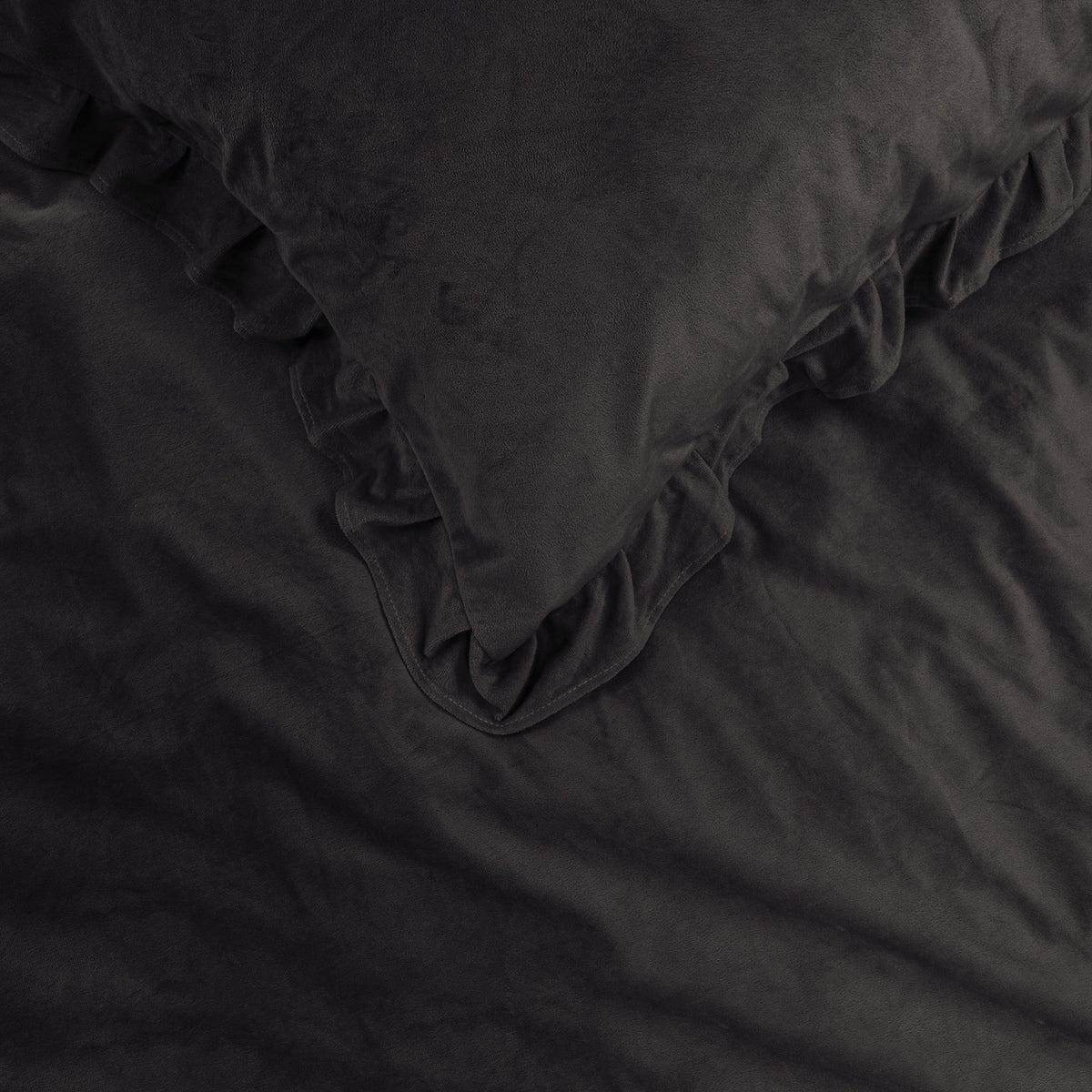 Dekbedovertrek fluweel polyester zwart met ruches 140 x 220 cm, met kussenslopen