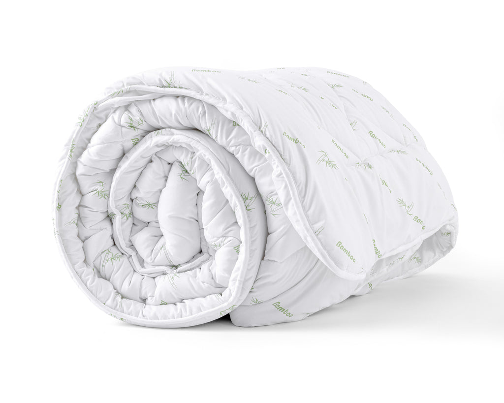 Dekbed polyester bamboe touch wit 240 x 200 cm, holle vezelvulling, warmteklasse 2