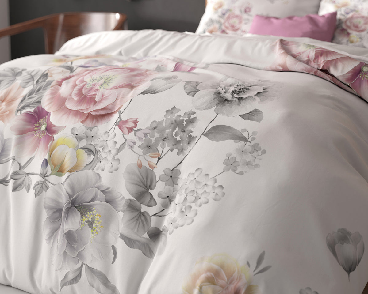 Dekbedovertrek microvezel Isabeau wit bloemenprint 240 x 220 cm, met 2 kussenslopen 60 x 70 cm