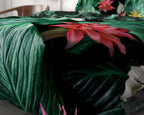 Dekbedovertrek katoensatijn Cintia groen met tropische bloemenprint 240 x 220 cm, met 2 kussenslopen 60 x 70 cm