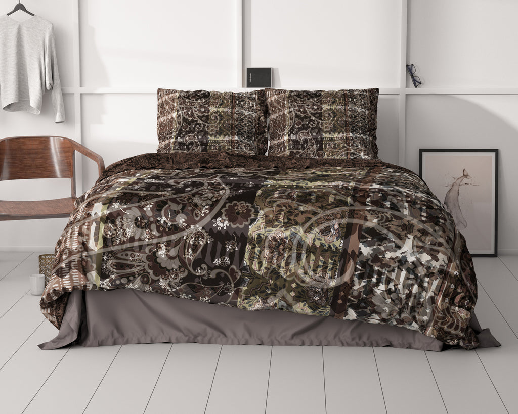 Dekbedovertrek katoensatijn Milena bruin met paisleyprint 240 x 220 cm, met 2 kussenslopen 60 x 70 cm