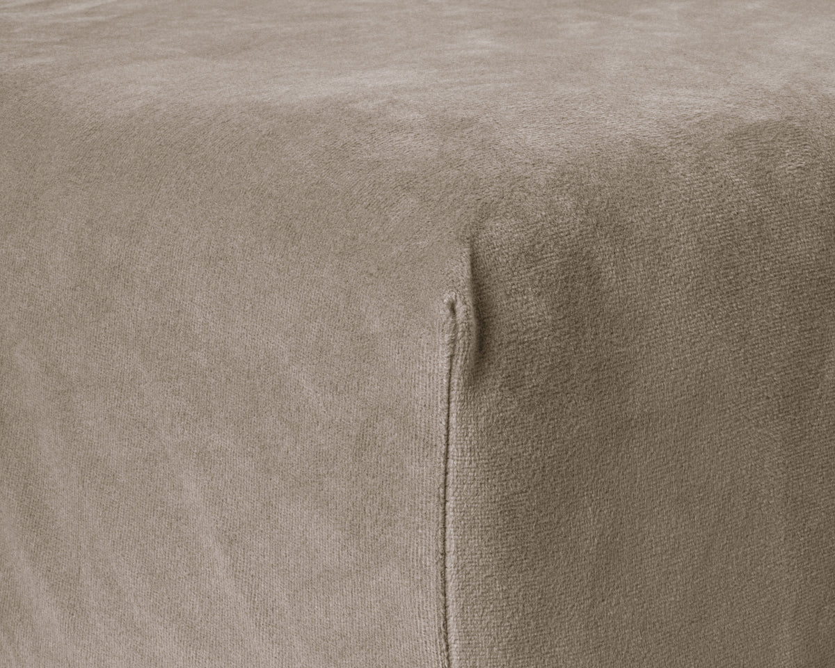 Hoeslaken velvet polyester taupe/grijs 140 x 200 cm, hoekhoogte 30 cm, voor de slaapkamer