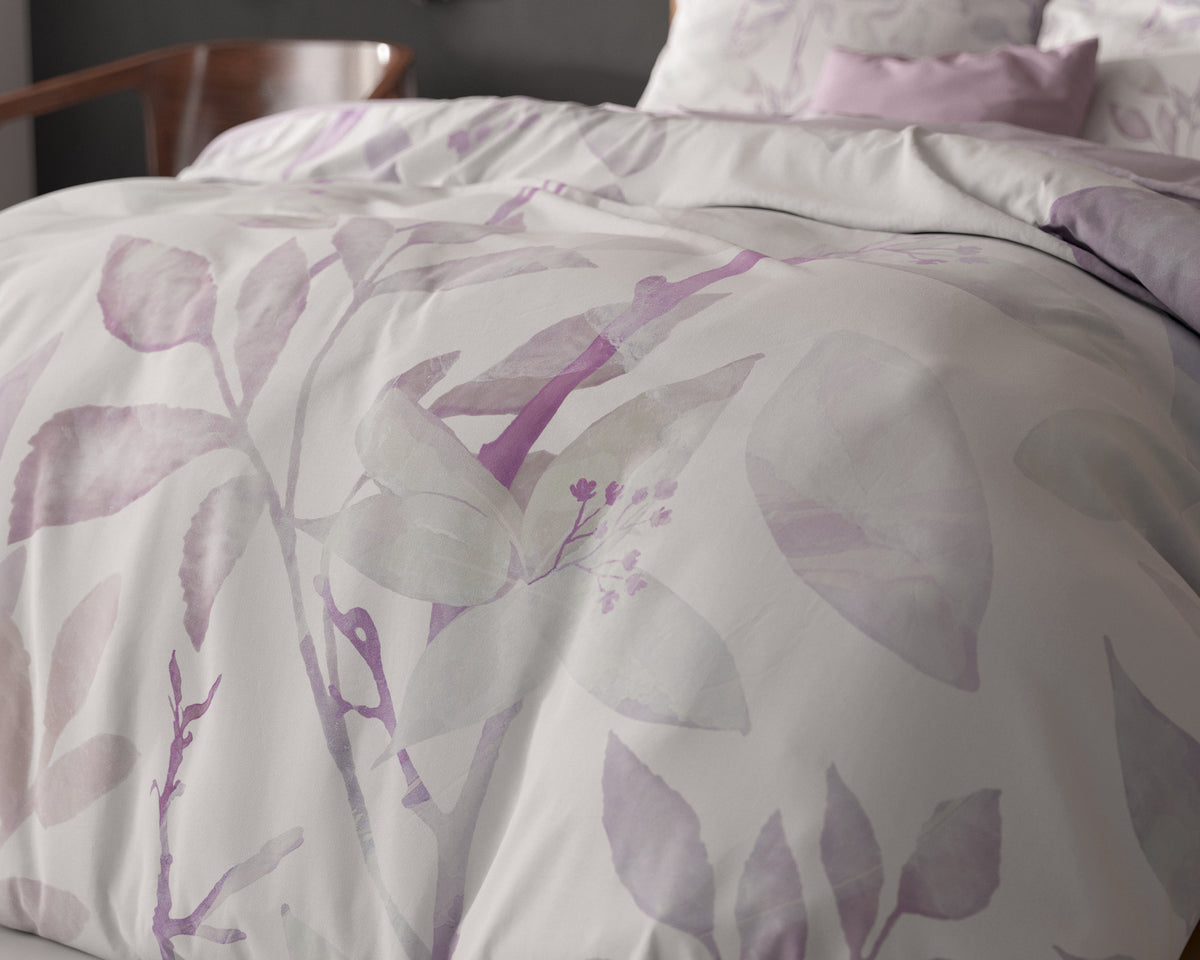 Dekbedovertrek microvezel Waterbladeren wit met lila 240 x 220 cm, met 2 kussenslopen 60 x 70 cm