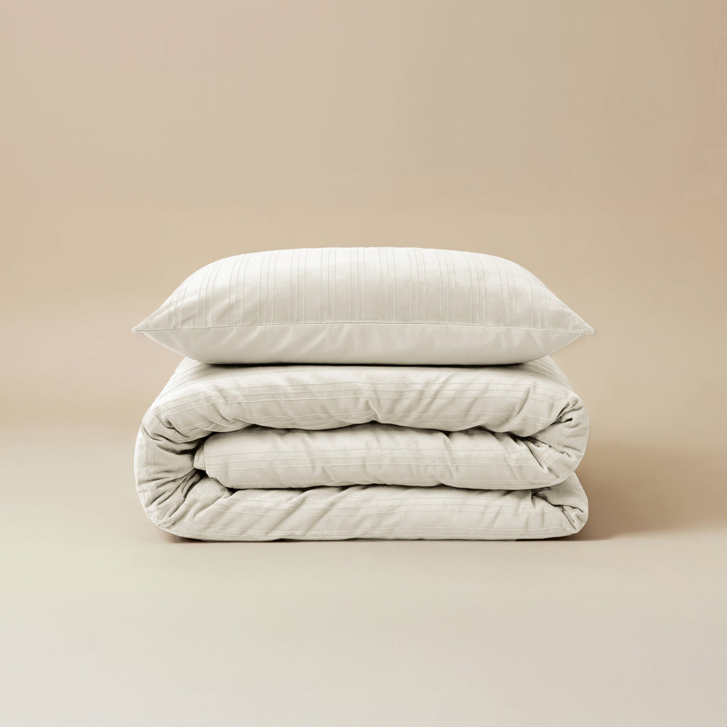 Dekbedovertrek fluweel beige effen 140 x 220 cm, met 1 kussensloop voor de slaapkamer