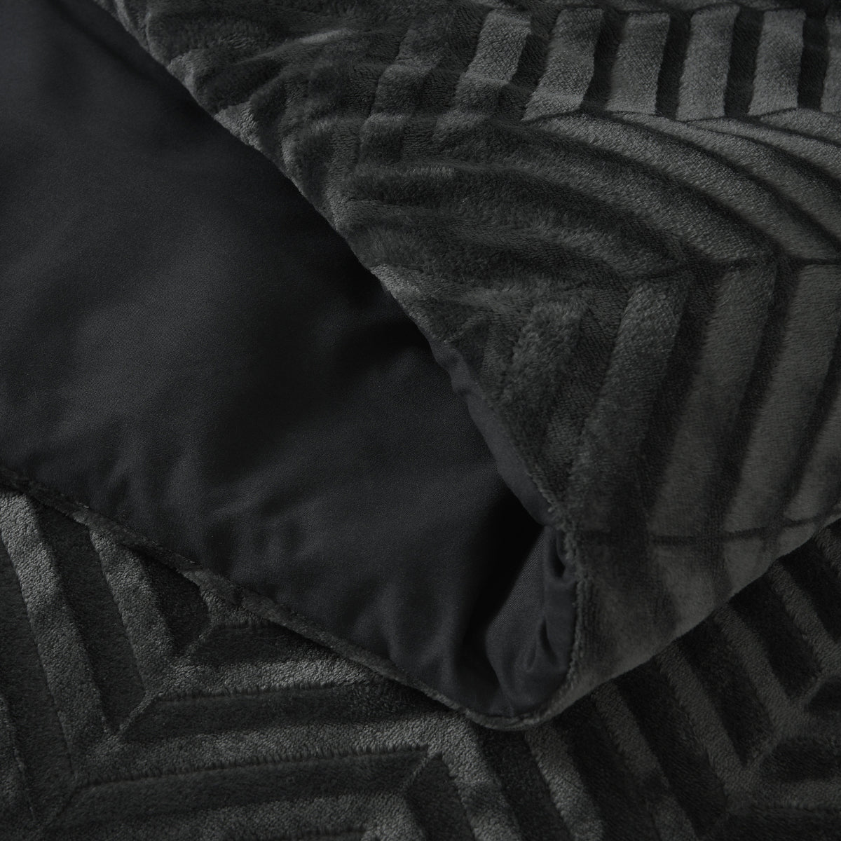 Dekbedovertrek teddy polyester chevron antraciet 200 x 200/220 cm, met kussenslopen voor de slaapkamer