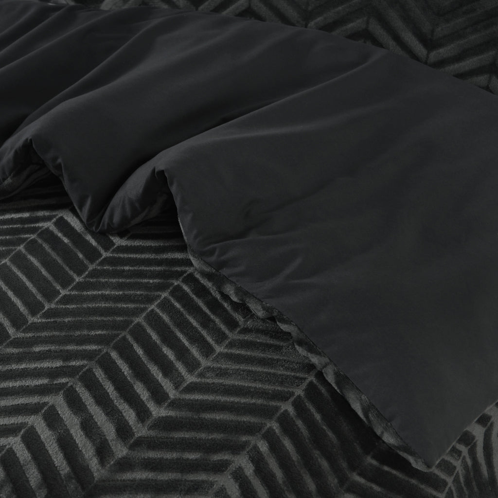 Dekbedovertrek teddy polyester chevron antraciet 200 x 200/220 cm, met kussenslopen voor de slaapkamer