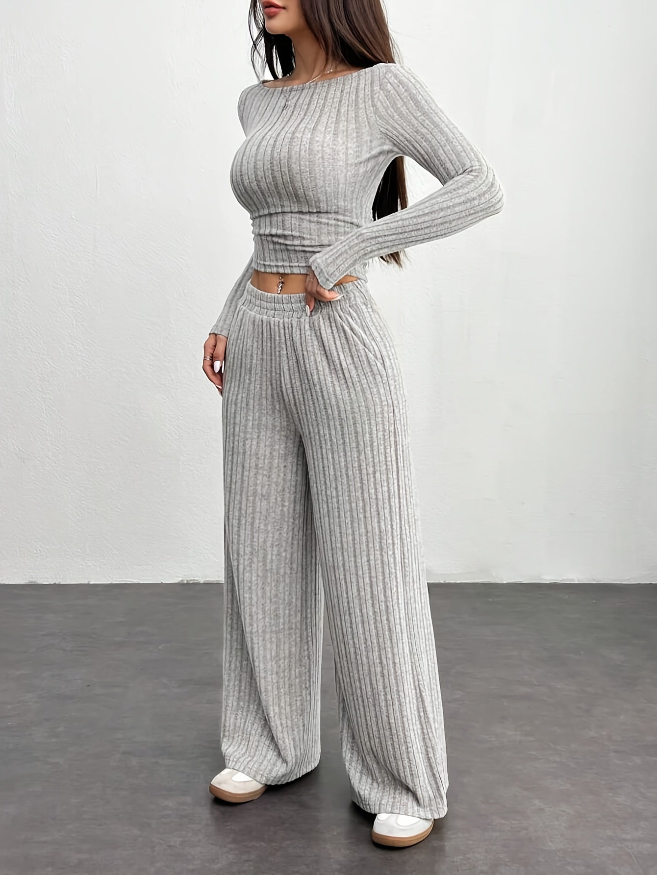 Ribbed loungewear set for women, long-sleeve crop top and wide-leg pants