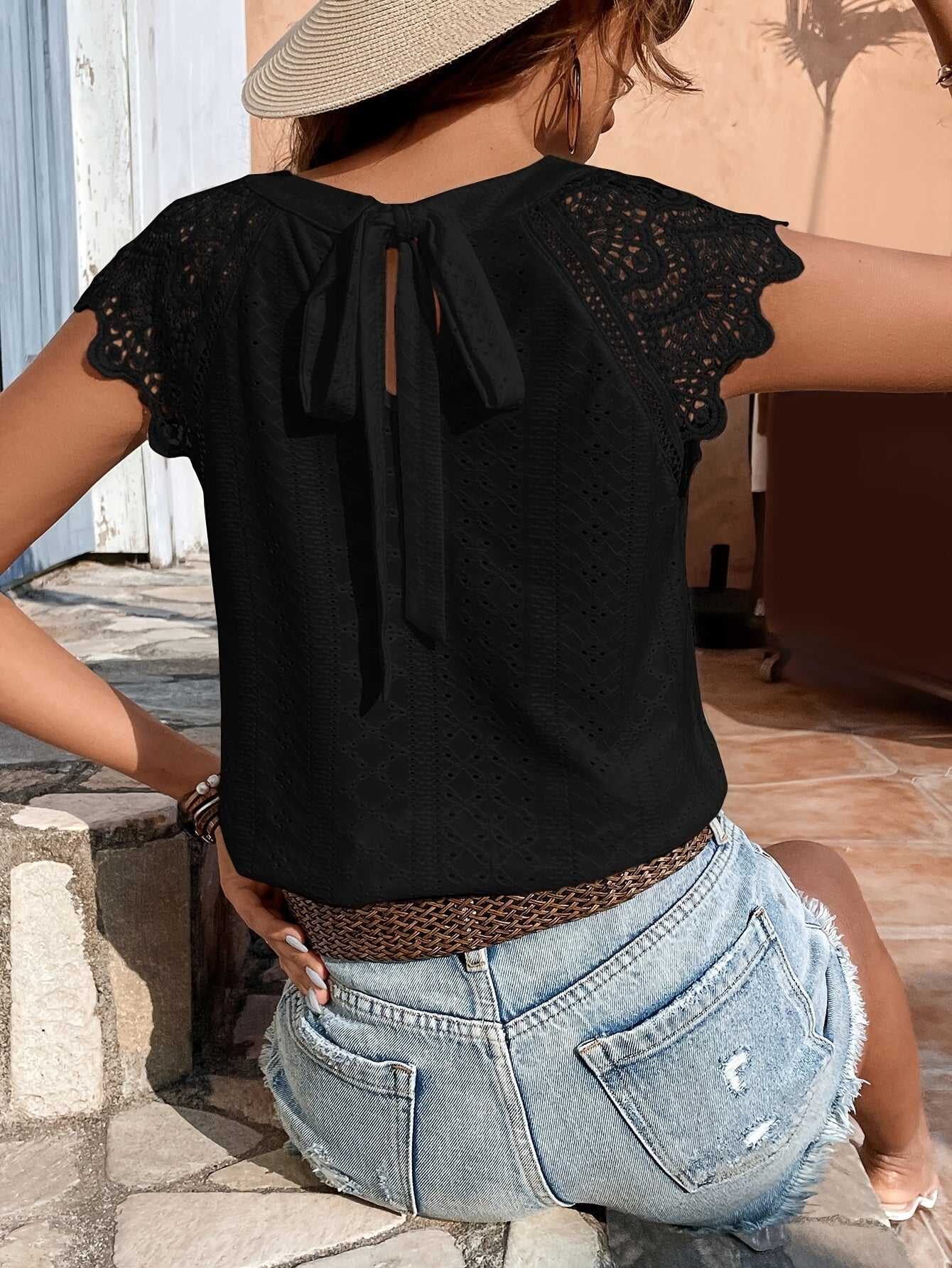 Women's lace blouse with back bow and short sleeves – summer casual boho style