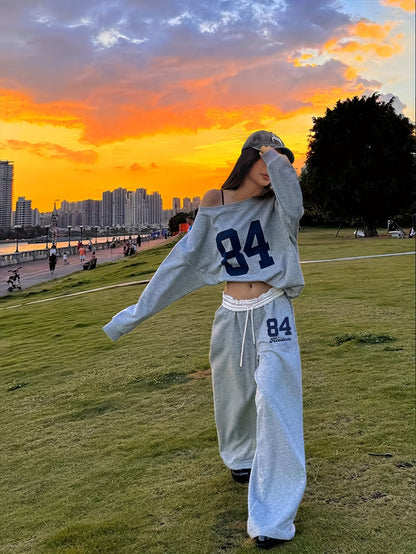 Two-piece women's tracksuit lounge set – cropped sweatshirt & wide-leg pants