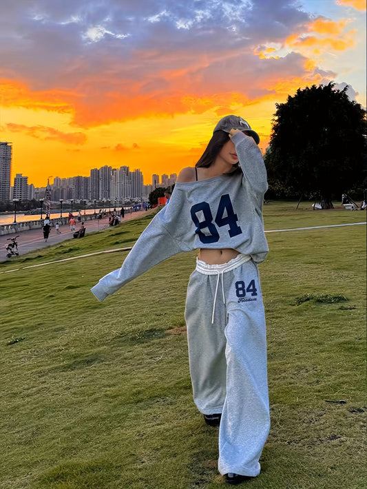 Two-piece women's tracksuit lounge set – cropped sweatshirt & wide-leg pants