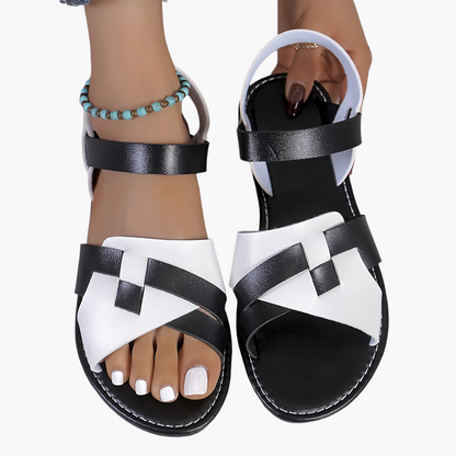 Women's Summer Shoes Elegant Flat Sandals with Straps for Leisure & Everyday Use