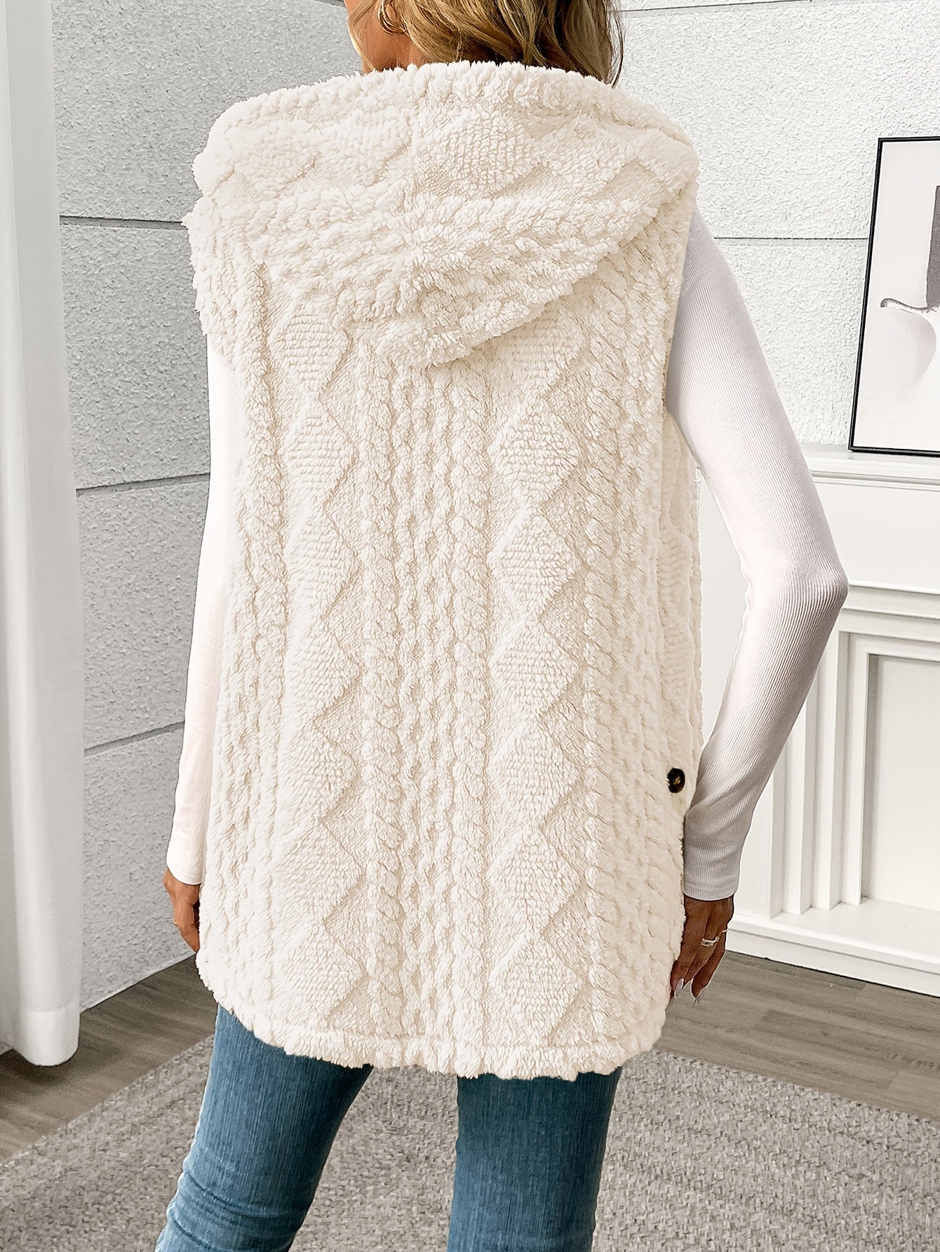 Women's knitted vest with hood and buttons – Elegant casual vest for autumn and winter