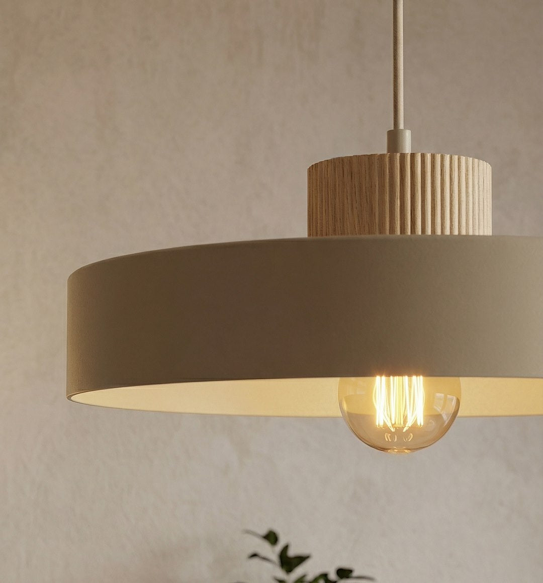 Hanglamp gepoedercoat staal en hout Scandinavisch Kivi beige Ø 35 cm, 1 fitting E27, woonkamer