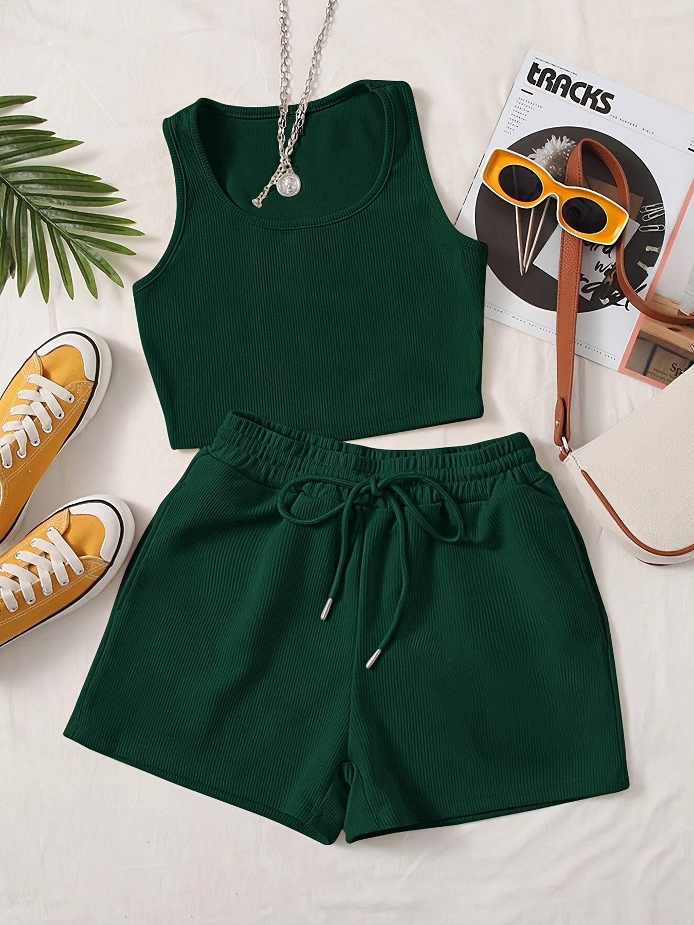Women's Casual Two-Piece Set – Ribbed Crop Top and Shorts, Fashionable Summer Look