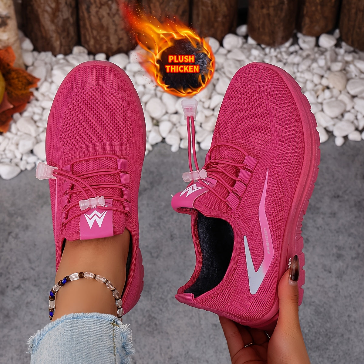 Pink women's sneakers lined with elastic laces