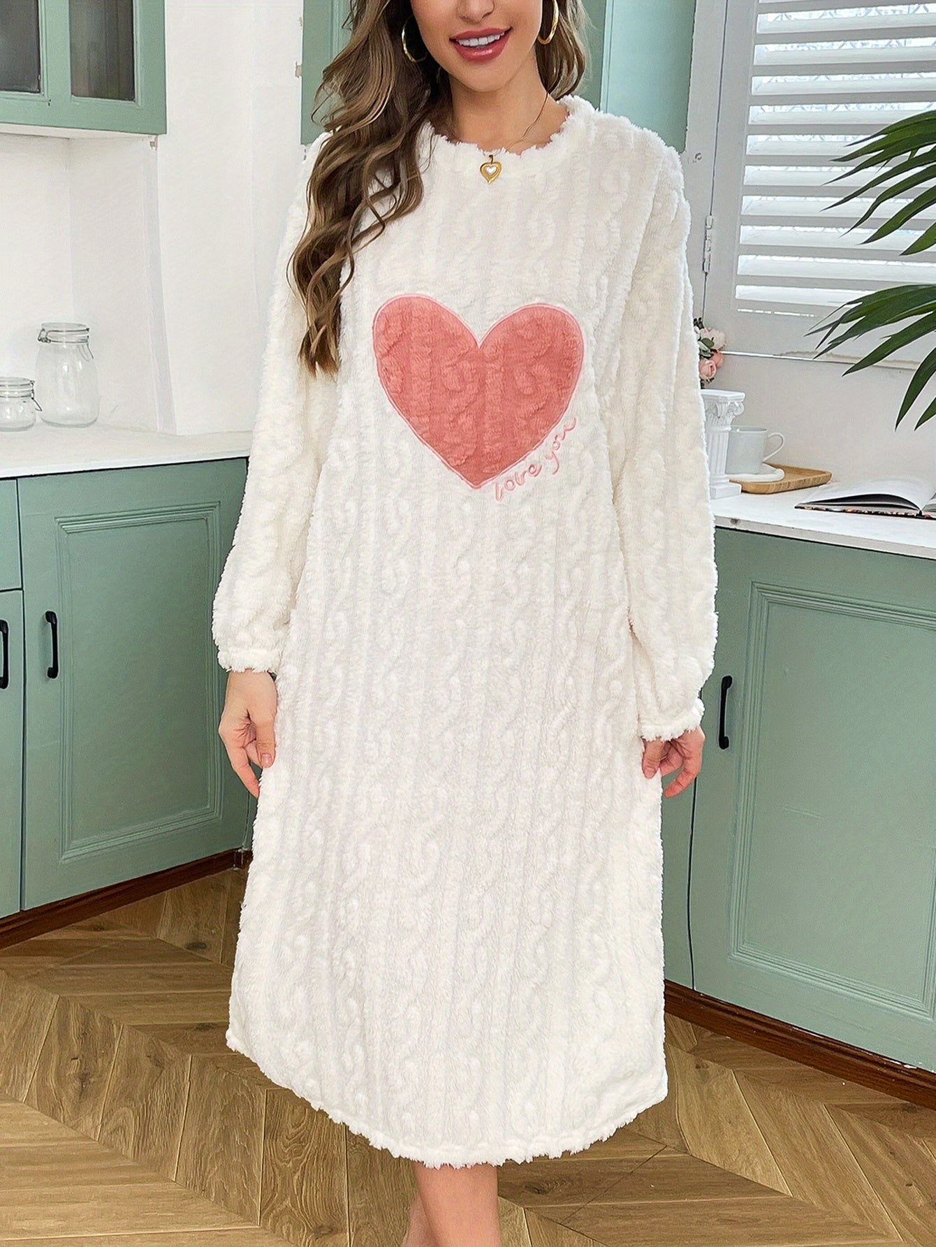 Women's Nightgown, Cozy Plush Long-Sleeve Nightdress with Heart Pattern, White