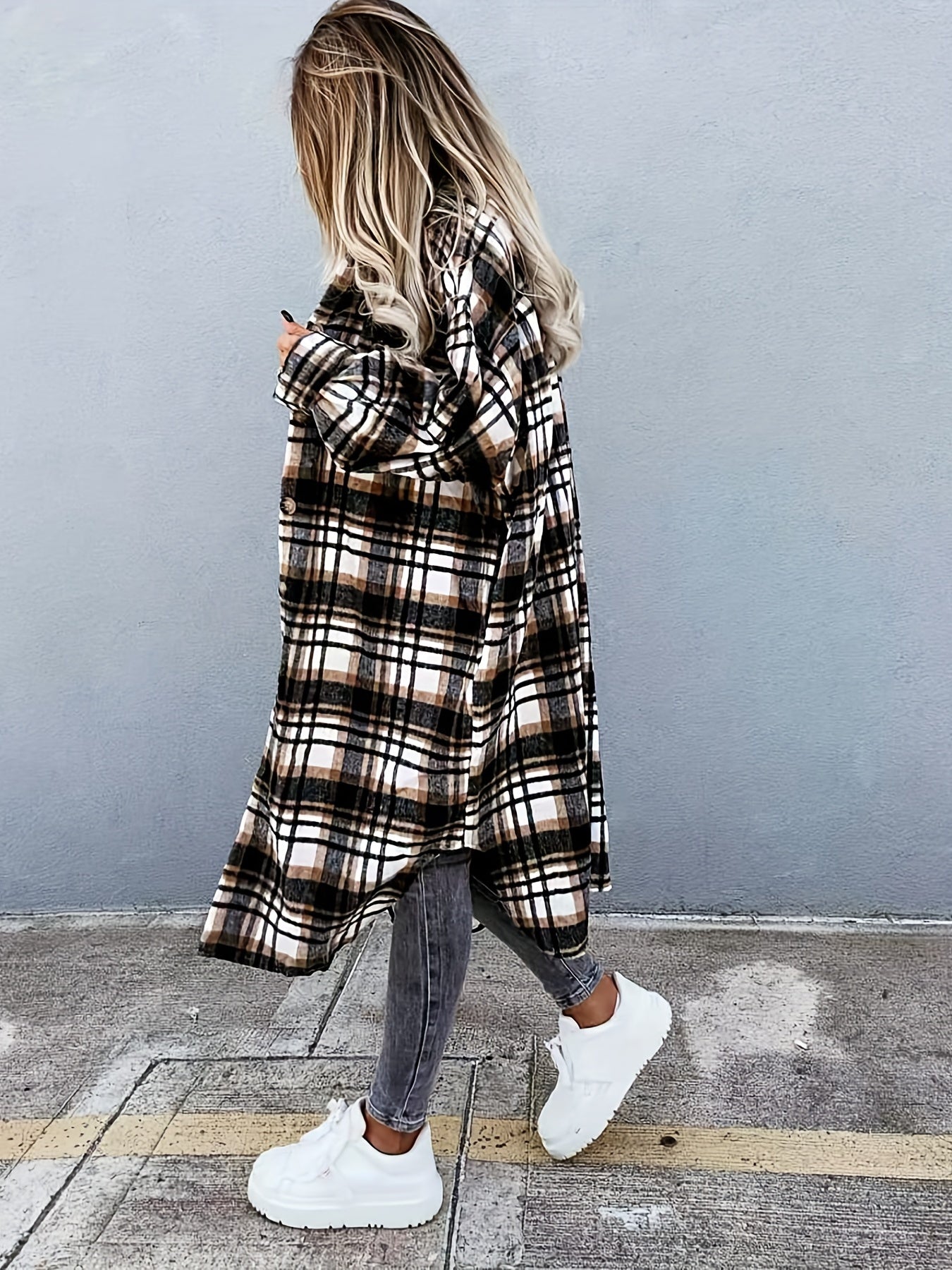 Women's Long Checked Oversize Shacket in Casual Look for Spring and Autumn
