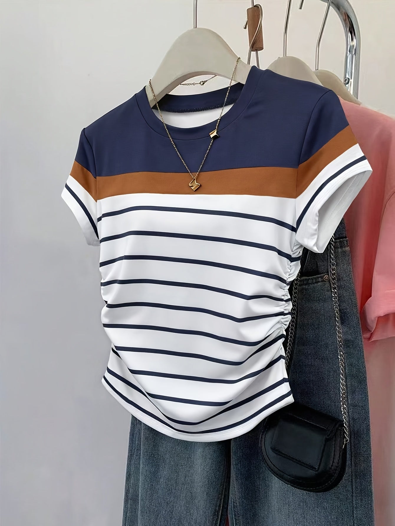 Women's striped T-shirt with ruching – Elegant casual style for summer