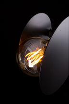 Plafondlamp Minerva gepoedercoat staal en glas, modern, zwart met wit glazen scherm, 2 lichtpunten, 80 x 40 cm