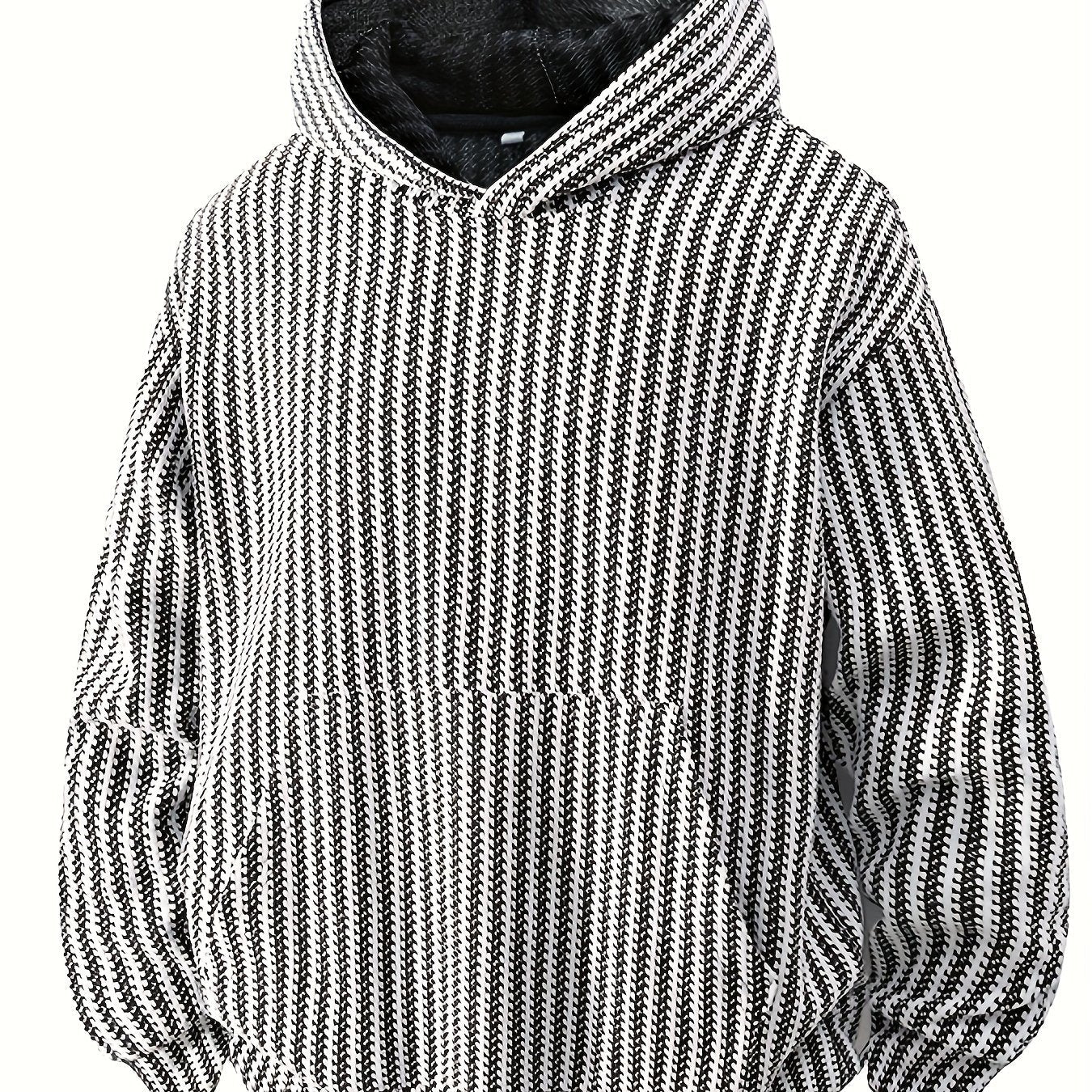 Structured hoodie with a hood and kangaroo pocket