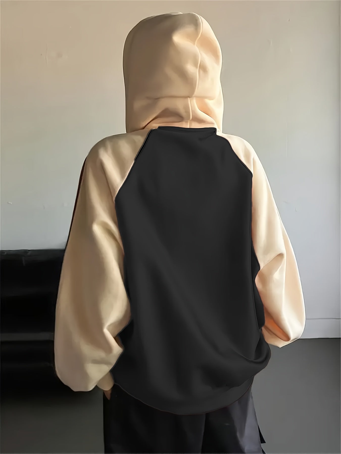 Unisex Kapuzenpullover mit Reißverschluss und Streifen-Design, Rot-Creme