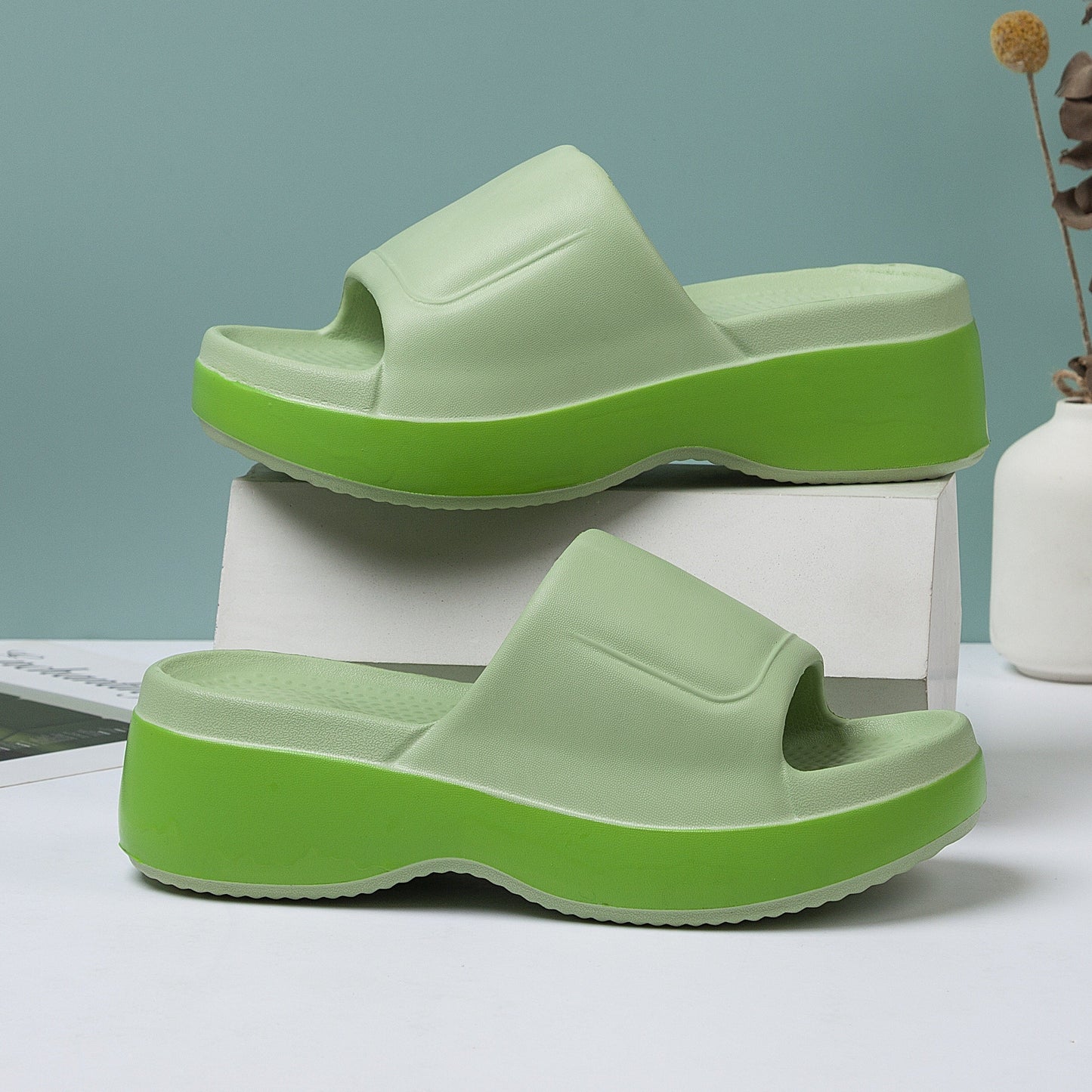 Women's Platform Slide Sandals with Open Toe – Comfortable Summer House Slippers for Everyday and Leisure Use