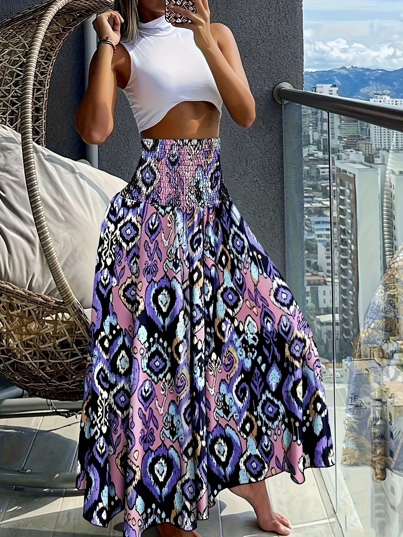 Women's maxi skirt with tropical floral pattern – Elegant summer skirt for leisure and vacation