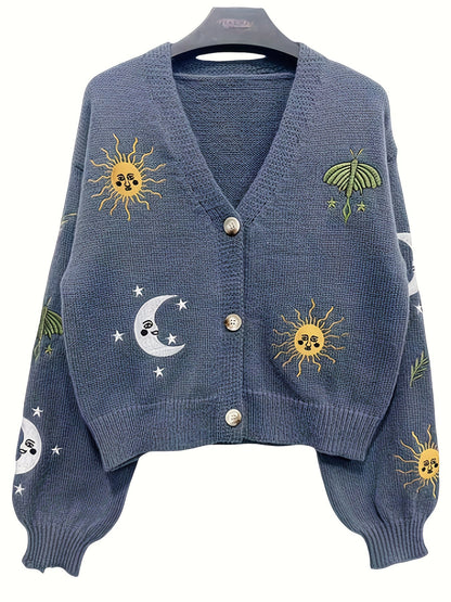 Cardigan Strickjacke mit Sonnen-, Mond- & Mottenstickerei