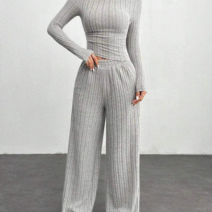 Ribbed loungewear set for women, long-sleeve crop top and wide-leg pants