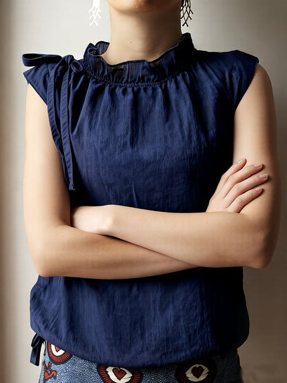 Damen ärmellose Bluse mit Rüschenkragen und Schleifendetail – Modische Büro- und Freizeitbluse