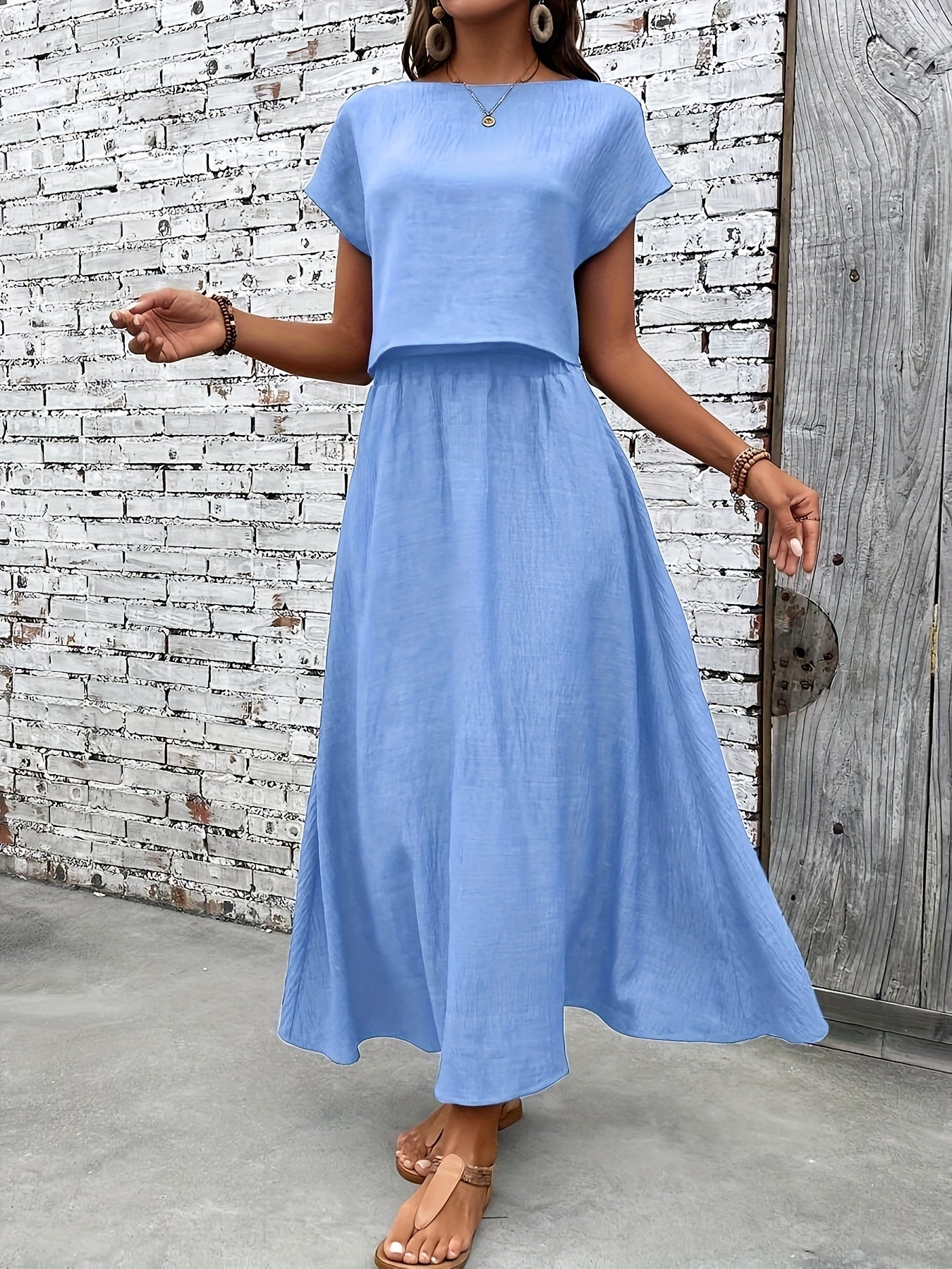 Women's Summer Two-Piece Set Elegant – Fashionable Crop Top and Maxi Skirt, Perfect for Everyday & Vacation