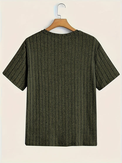 Men's T-Shirt with Vertical Texture Pattern – Modern Short-Sleeve Shirt for Everyday and Leisure