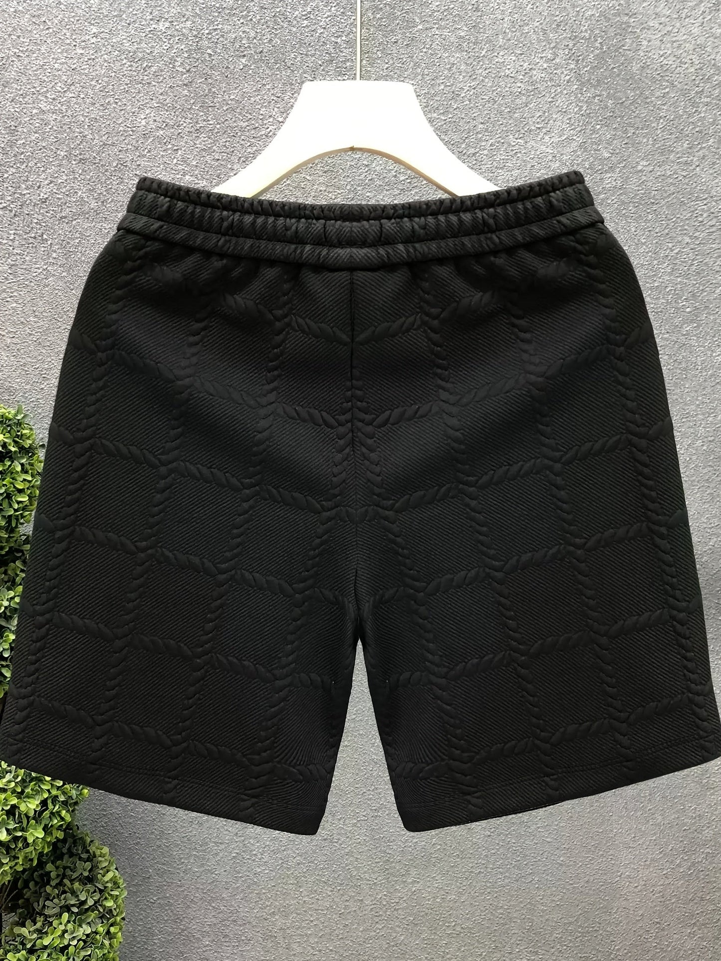 Men's casual shorts with modern 3D relief pattern – stylish athleisure for everyday and leisure