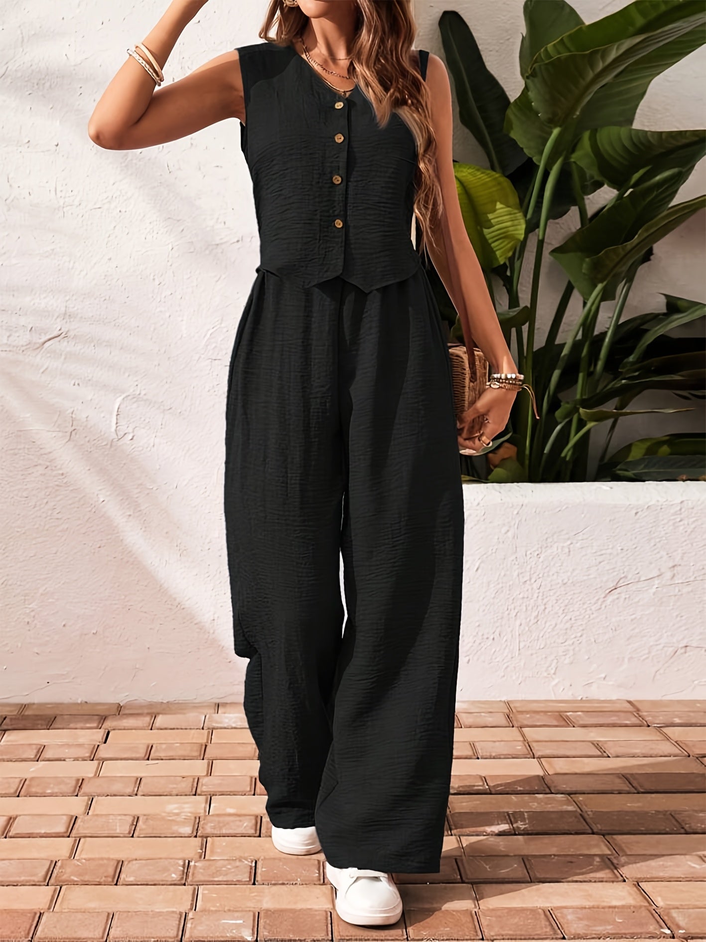 Women's Two-Piece Set – Elegant Sleeveless Vest and Pants Outfit for Leisure and Summer