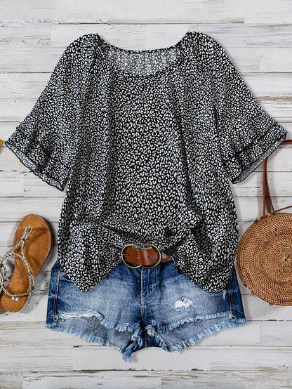 Damen Sommer Freizeitset mit Leopardenmuster – Lässiges Oberteil, Jeansshorts und Accessoires, ideal für Urlaub und Alltag