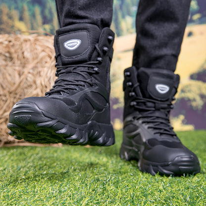 Robuste Schwarze Herren Wanderstiefel mit Schnürung und Profilsohle