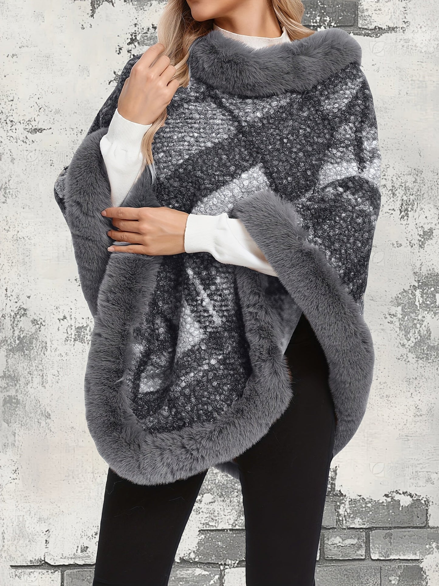 Damen Poncho mit Fellimitatbesatz, kariert, Braun/Grau